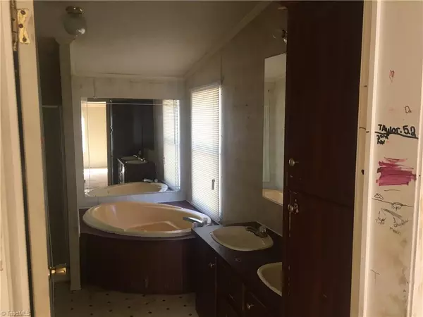 Walnut Cove, NC 27052,2025 Hickory Fork RD