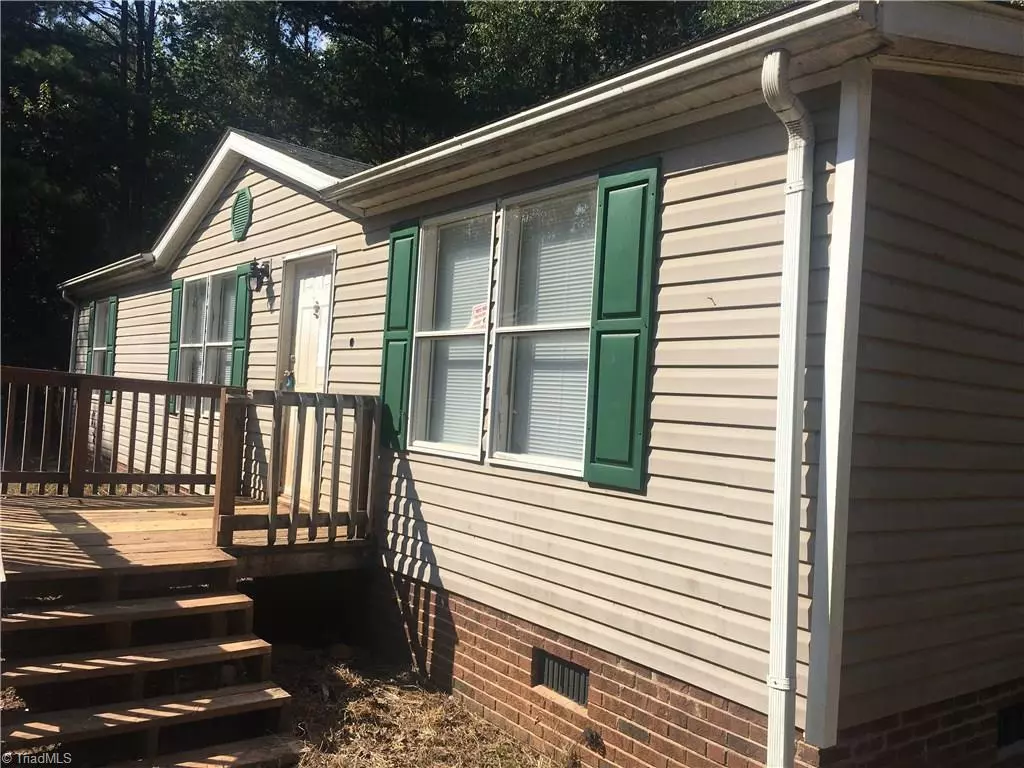 Walnut Cove, NC 27052,2025 Hickory Fork RD