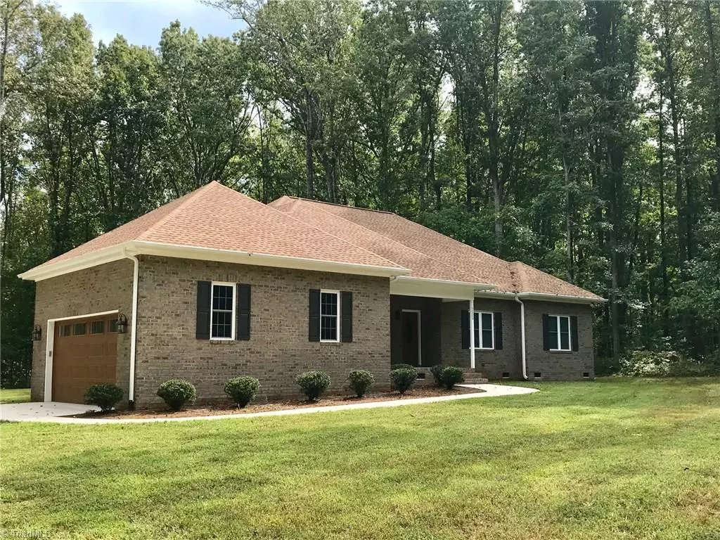 Snow Camp, NC 27349,5720 Ironwood DR