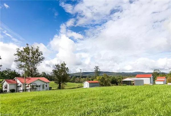 Hamptonville, NC 27020,287 Old 421 Yadkin RD