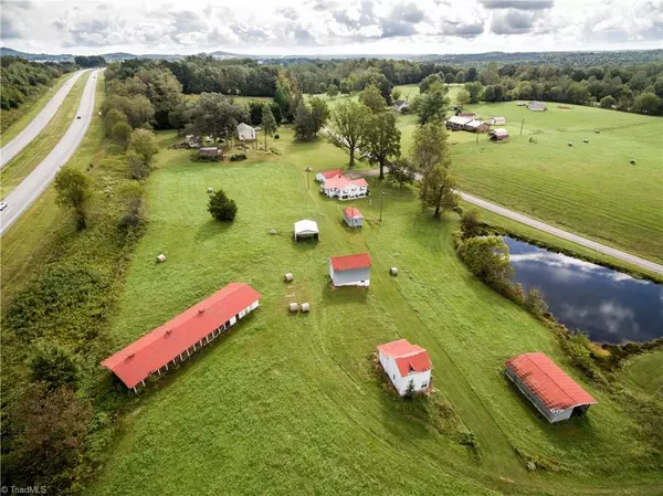 Hamptonville, NC 27020,287 Old 421 Yadkin RD