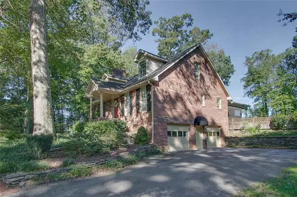 Kernersville, NC 27284,5305 Shaddowfax DR