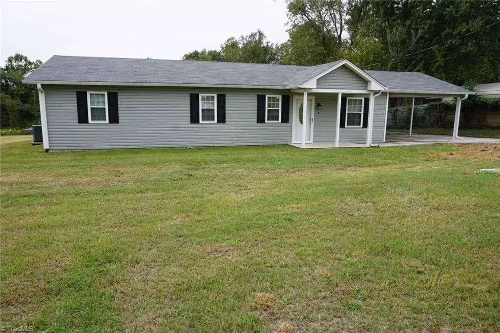 Mount Airy, NC 27030,228 Coolidge AVE