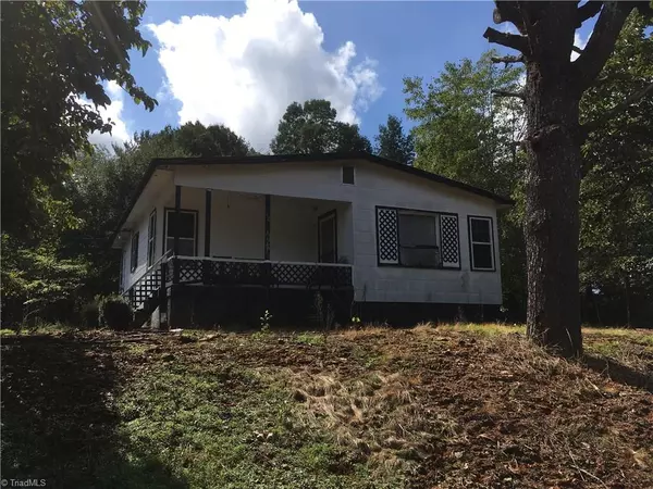 1156 Rock Quarry RD, North Wilkesboro, NC 28659