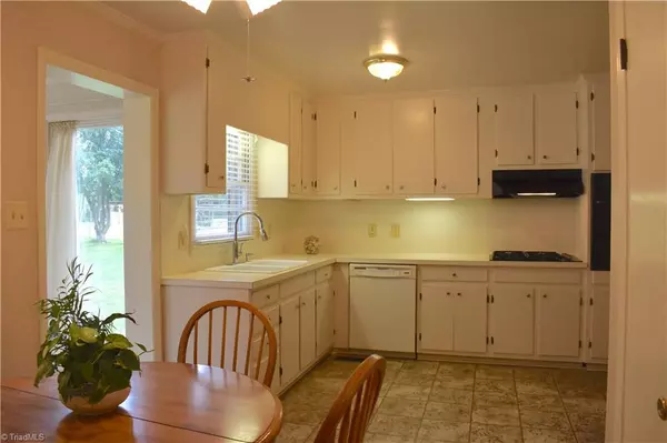 Pleasant Garden, NC 27313,6309 Hunt RD