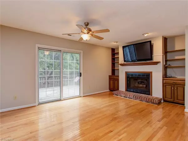 Greensboro, NC 27410,1126 Summer PL