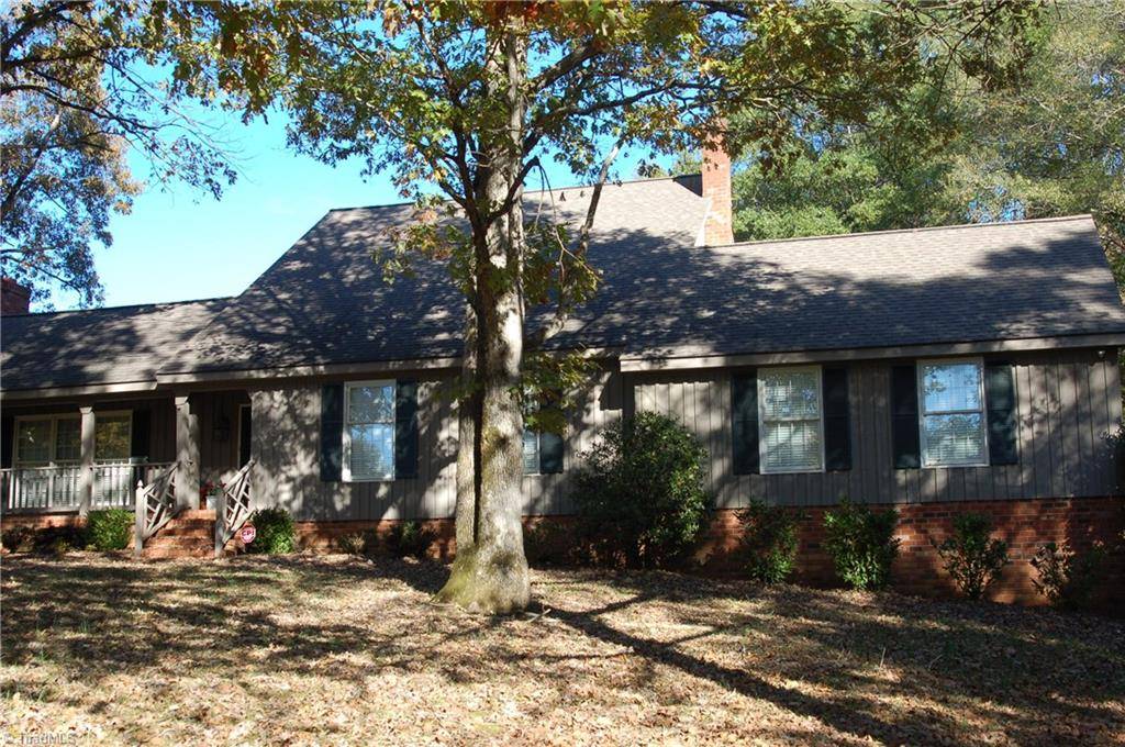 Stoneville, NC 27048,307 Woodhaven DR
