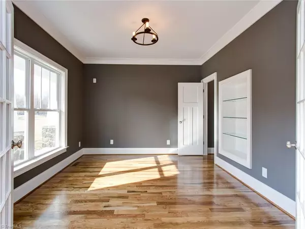 Oak Ridge, NC 27310,8430 Linville RD