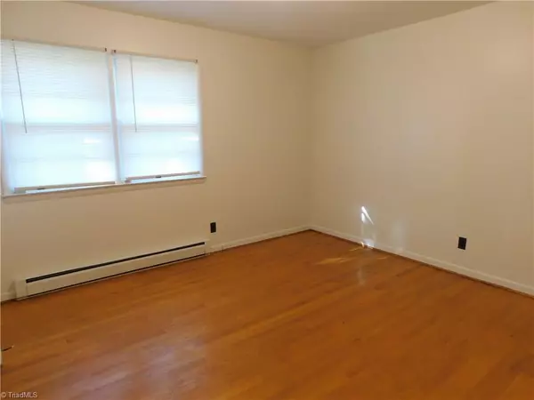 Mount Airy, NC 27030,121 Lawrelyn DR
