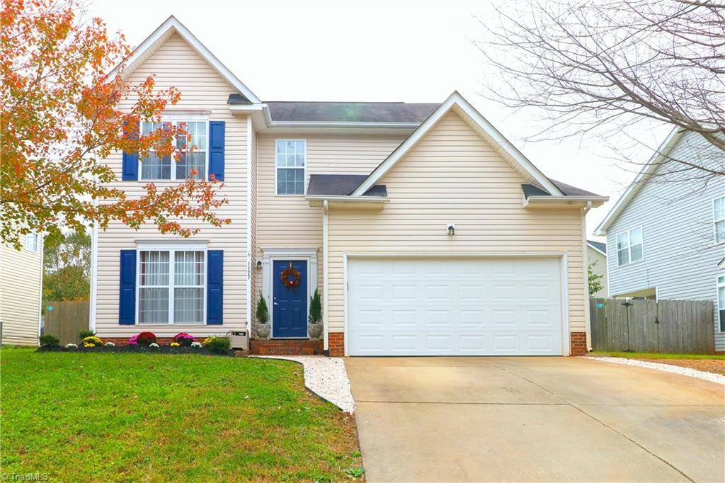 1127 Fieldstone DR, Mebane, NC 27302