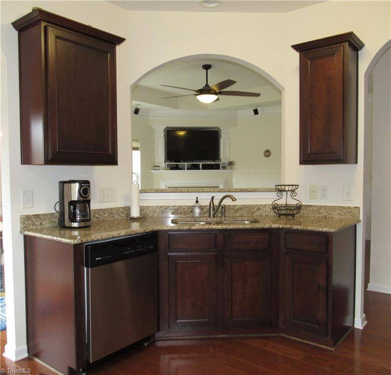 Kernersville, NC 27284,182 Tysonridge CT