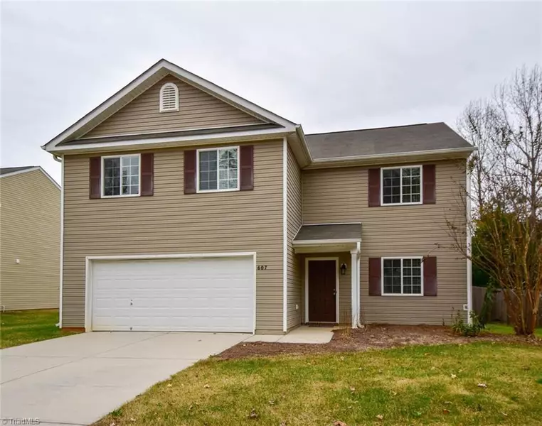 607 Hawthorn Ridge DR, Whitsett, NC 27377