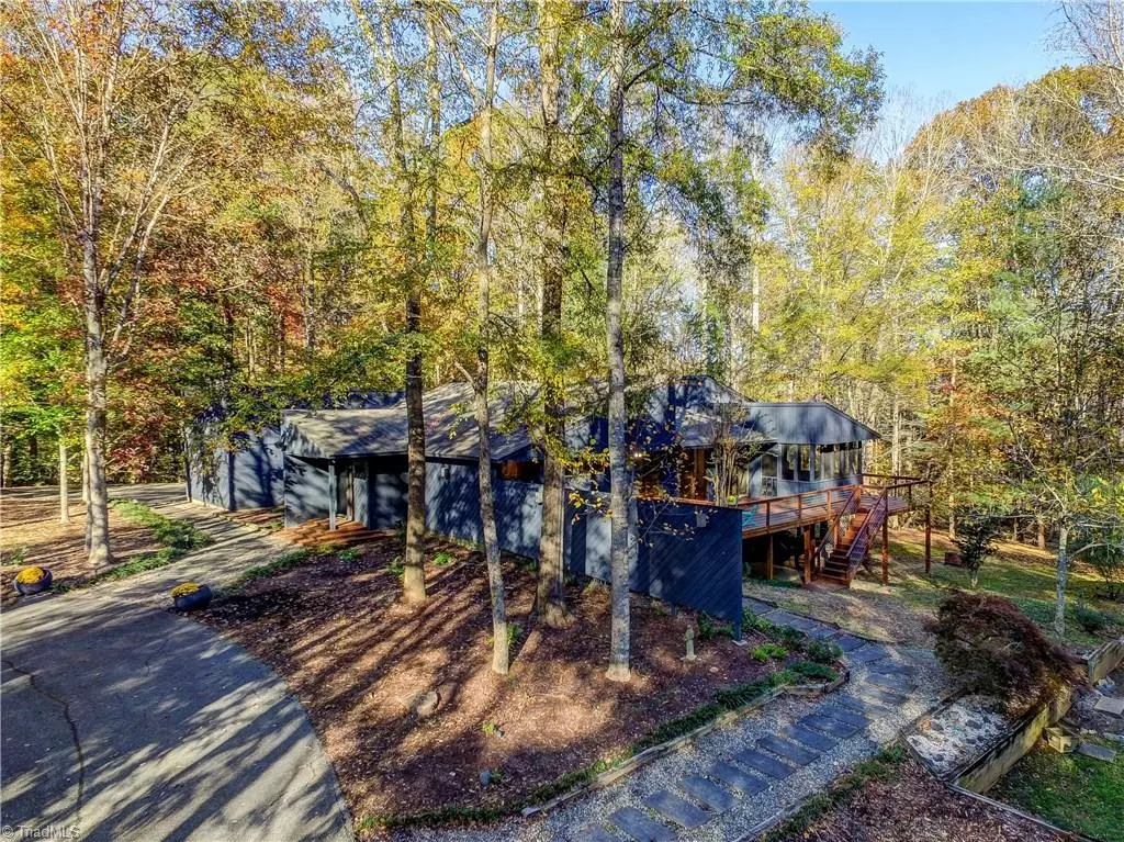 Summerfield, NC 27358,6800 Bronco LN