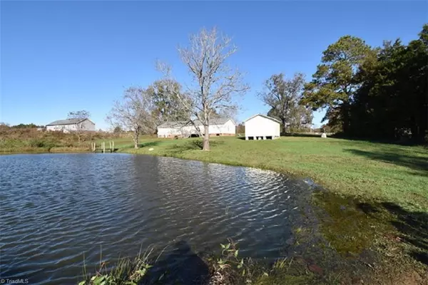 Snow Camp, NC 27349,2961 Quakenbush RD