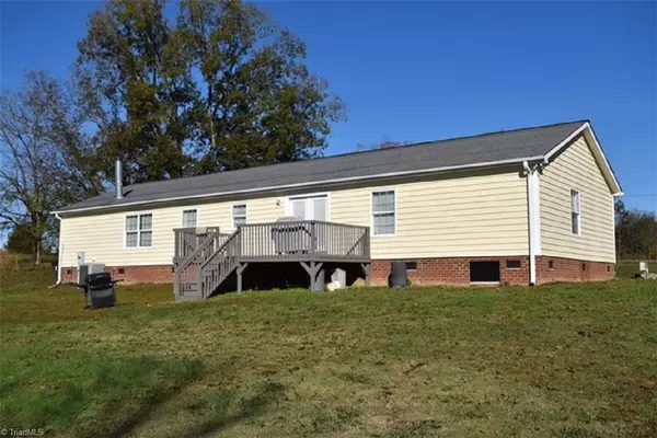 Snow Camp, NC 27349,2961 Quakenbush RD