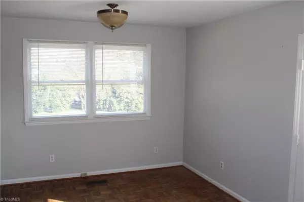 Pleasant Garden, NC 27313,6401 Vineyard CT