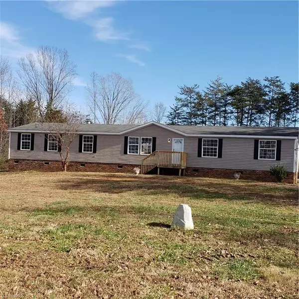 235 Eagle RD, Stoneville, NC 27048