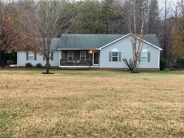 4405 Marchwood DR, Browns Summit, NC 27214