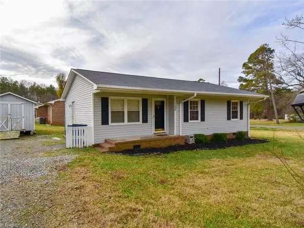 100 Kelly ST, Gibsonville, NC 27249