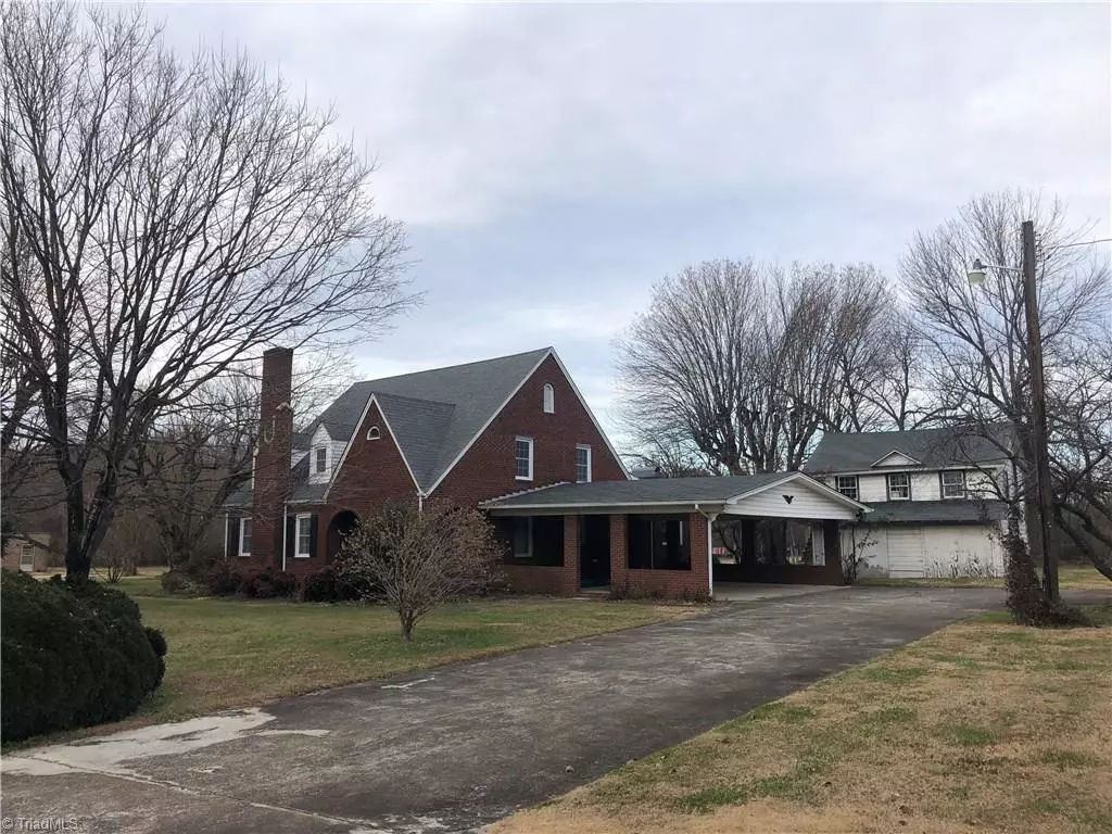 Hamptonville, NC 27020,4200 W Old US Highway 421