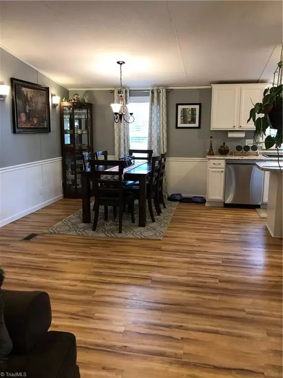 King, NC 27021,108 Pebblestone CT