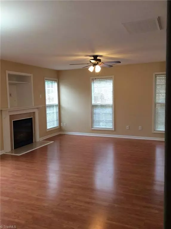 Kernersville, NC 27284,1107 Mcconnell DR