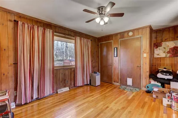 Pleasant Garden, NC 27313,5123 Charlston RD