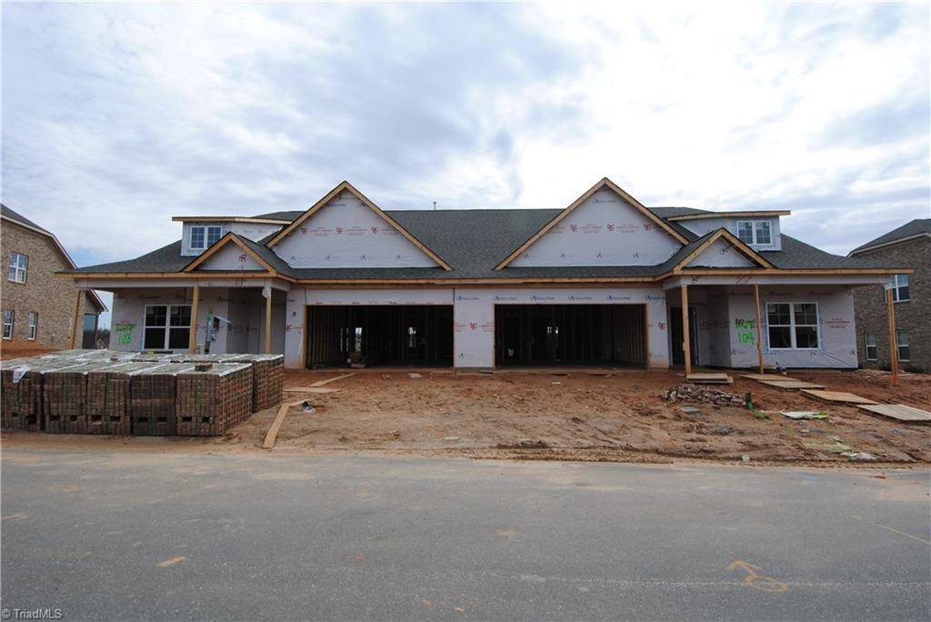 Clemmons, NC 27012,201 Rollingbrook CT