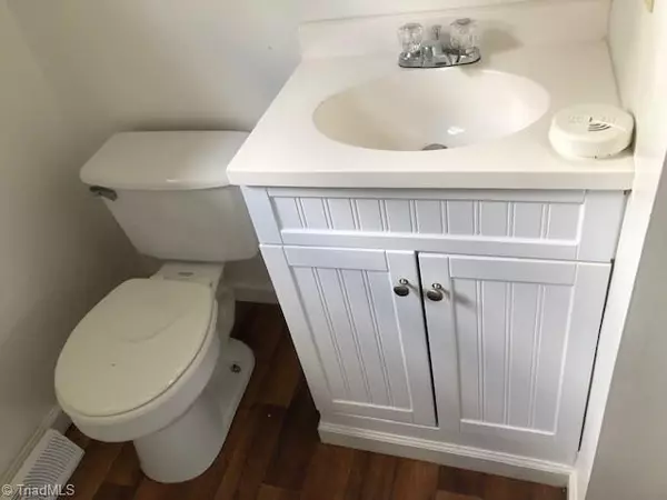 Stoneville, NC 27048,201 Forest ST