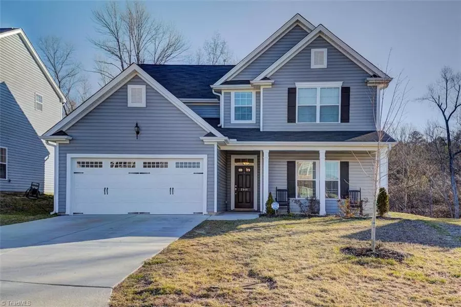 2948 Grassy Knoll CIR, Thomasville, NC 27360