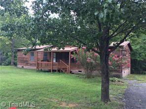 6004 Cain Forest DR, Walkertown, NC 27051