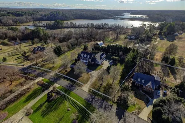 Summerfield, NC 27358,6502 Horseman TRL