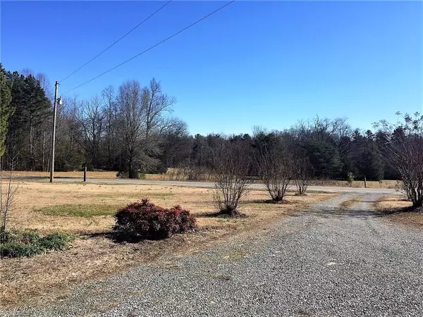 Hamptonville, NC 27020,520 Barnard Mill RD