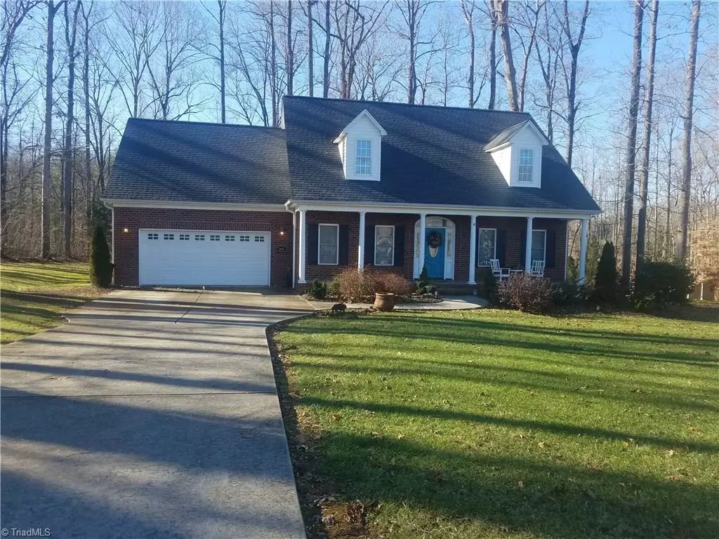 Sophia, NC 27350,2949 Bridgepoint DR