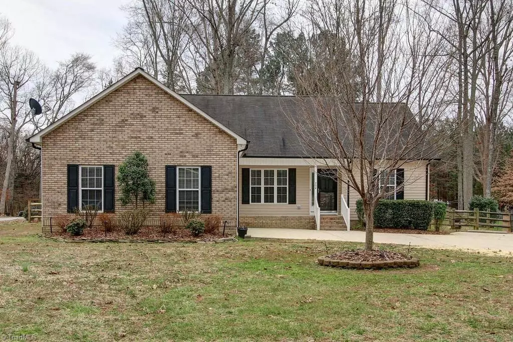 Salisbury, NC 28144,204 Equestrian DR