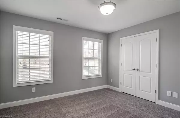 Summerfield, NC 27358,5305 Brookstead DR #1