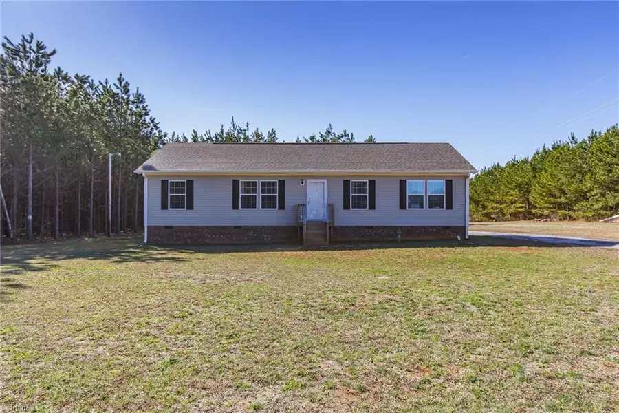 300 Brintle RD, Reidsville, NC 27320