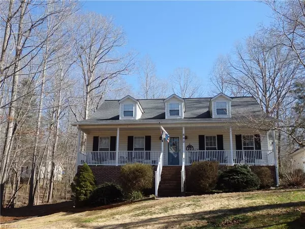 660 Dynasty DR, Asheboro, NC 27205