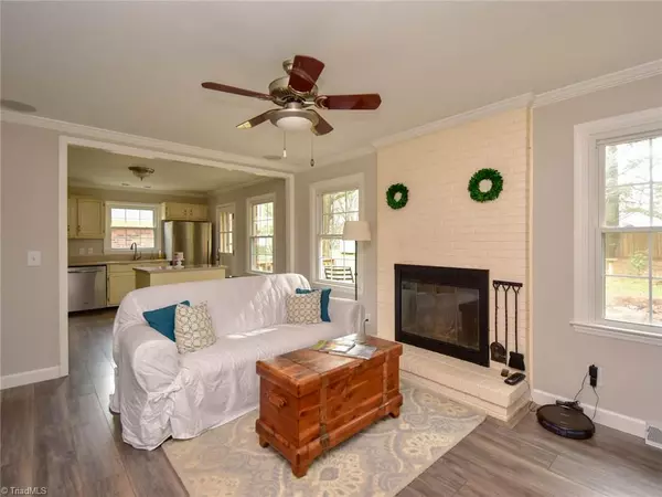 Oak Ridge, NC 27310,8603 Bromfield RD