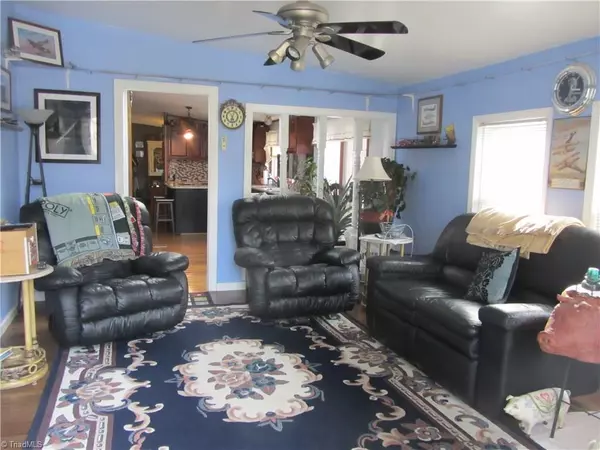 Madison, NC 27025,135 Kirk LN