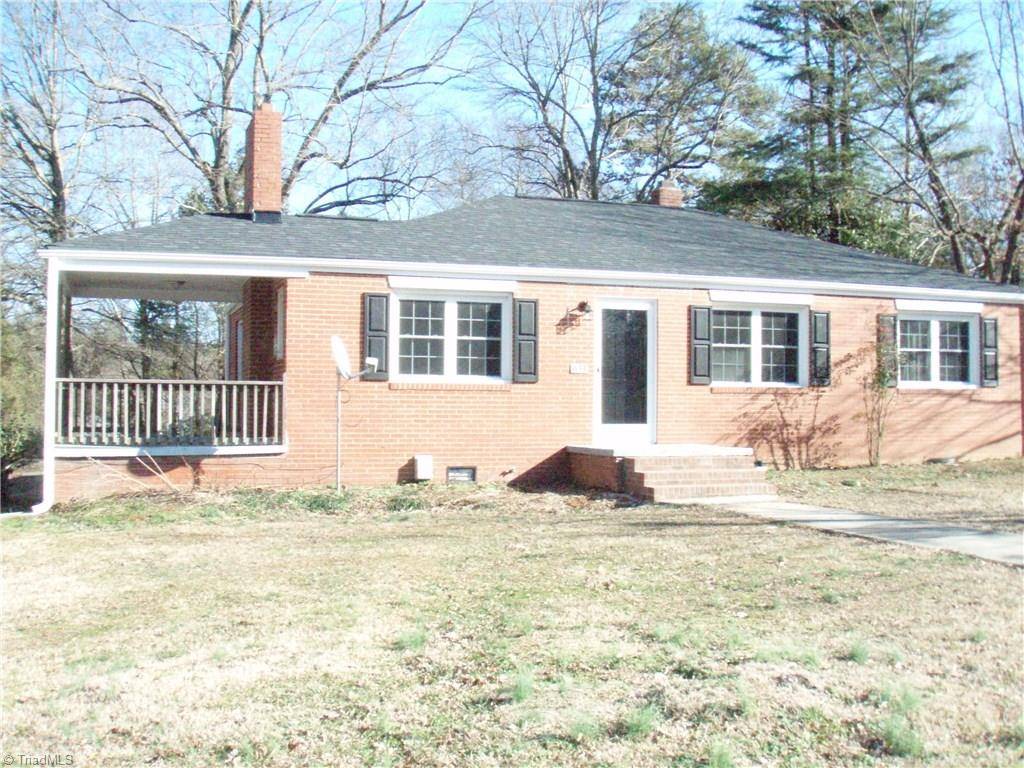 633 S McCrary ST, Asheboro, NC 27203