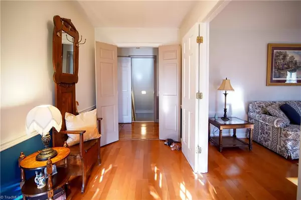 Clemmons, NC 27012,414 Longmeadow DR