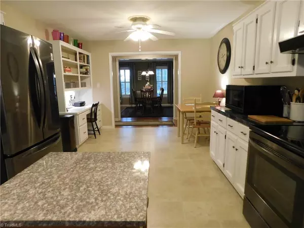 Mount Airy, NC 27030,664 Cross Creek DR