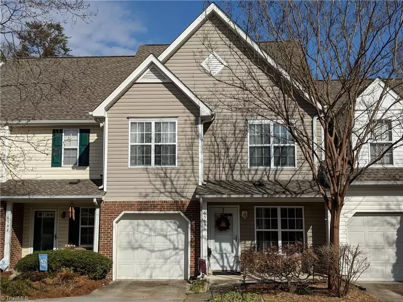 6509 Bellcross TRL, Whitsett, NC 27377