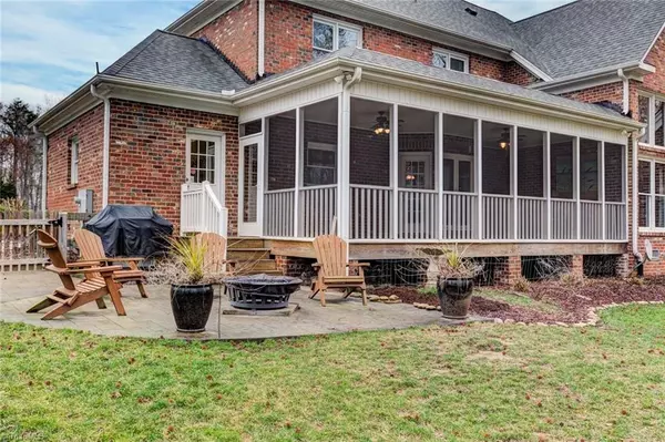 Oak Ridge, NC 27310,8802 Case Ridge DR