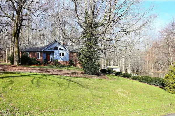 7507 Everson RD, Summerfield, NC 27358