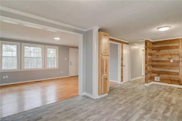 Madison, NC 27025,584 Danbury Bridge RD