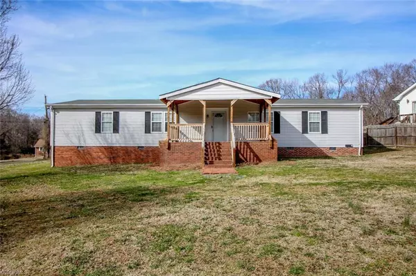 318 George Surratt RD, Lexington, NC 27295