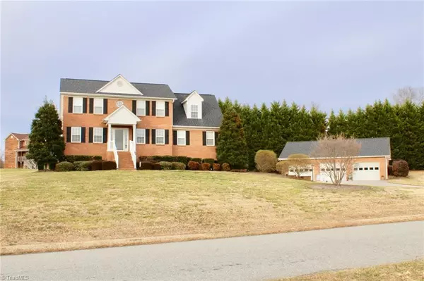 243 Cummings CT, Lexington, NC 27295