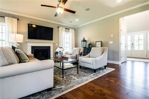 Lexington, NC 27295,223 Montreat DR